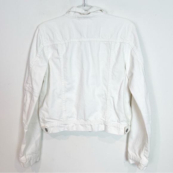 FREE PEOPLE RUMORS WHITE DENIM BUTTON FRONT TRUCKER JACKET WOMENS SZ MEDIUM - Picture 3 of 8